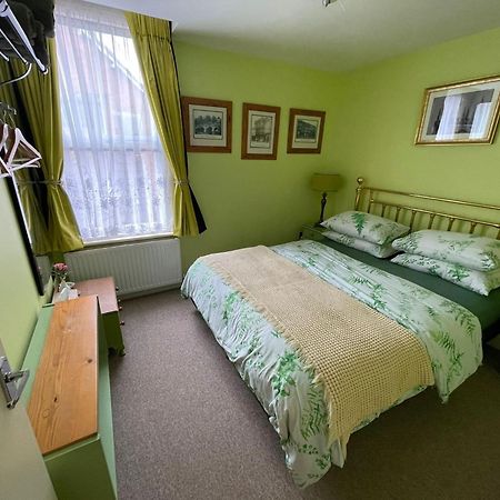 Flat G, 8 Castle Street Apartamento Ludlow Exterior foto